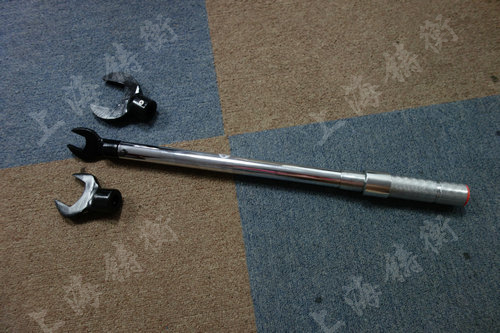 ���{����Ť������