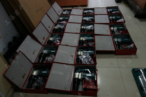 Ť����늄�(d��ng)Ť������