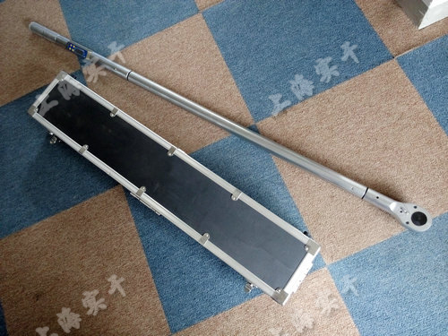 �߾��Ȕ��@Ť������